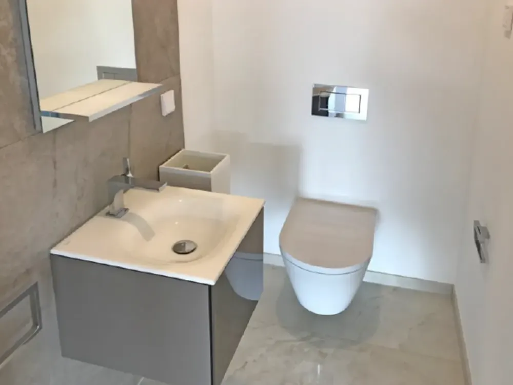 Beautiful Apartment in a Townhouse at Stadtkrone-Ost for Rent