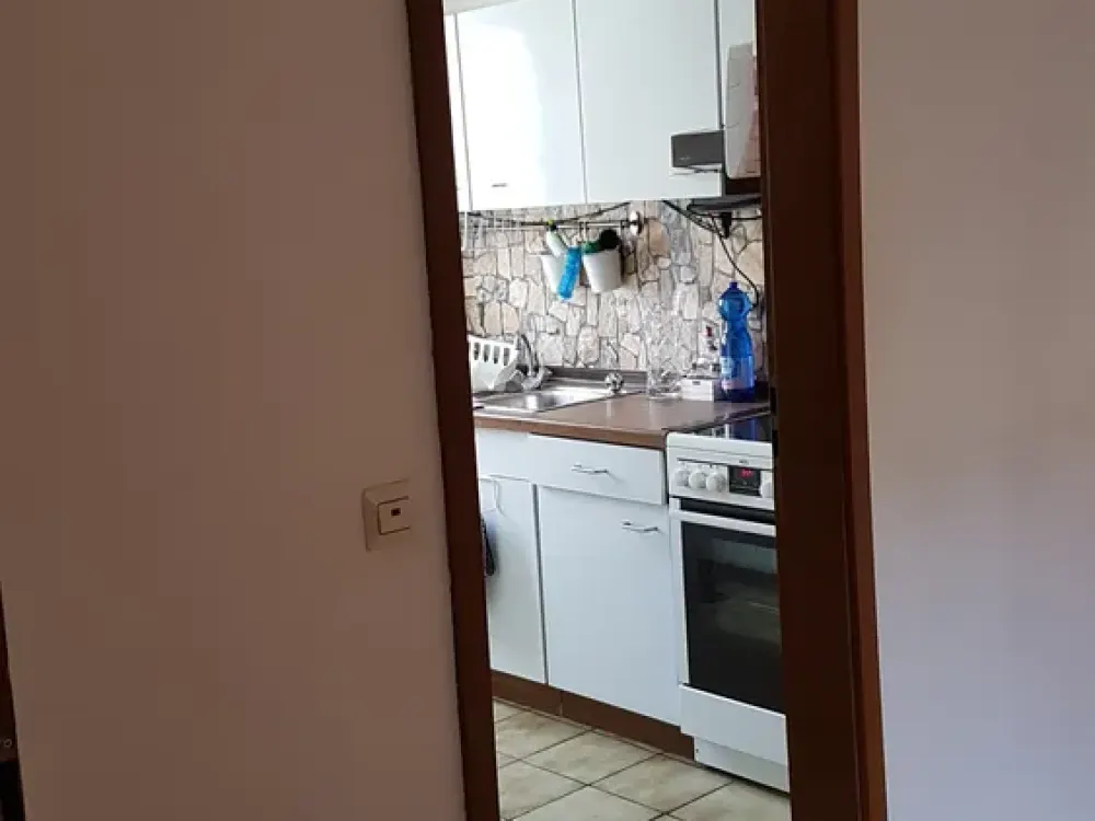 1.300 € warm: 3-Zimmer-Whg. mit Terrasse und EBK