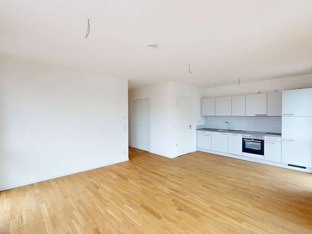 Schicke 2-Zimmer-Wohnung mit Balkon und Einbauküche in Berlin-Lichtenberg