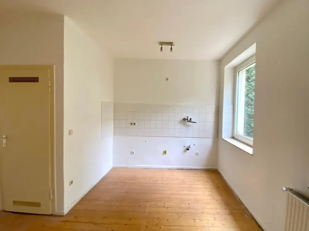 ✨ Charmante 2-Zimmer-Altbauwohnung mit Holzdielen 🪵