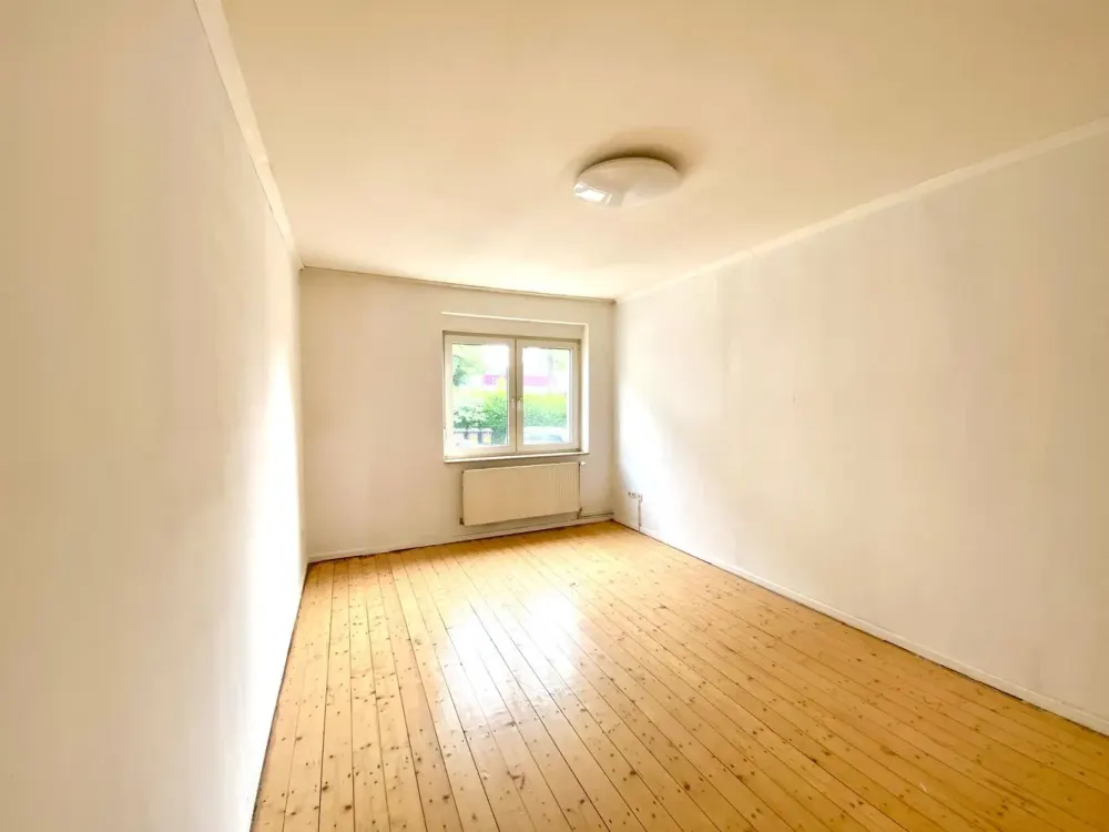 ✨ Charmante 2-Zimmer-Altbauwohnung mit Holzdielen 🪵