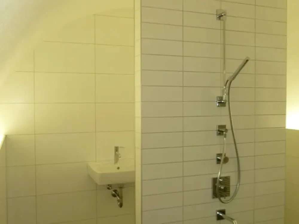 Stilvoll modernisiert: 2,5-Zimmer-Wohnung in Stuttgart-Uhlbach