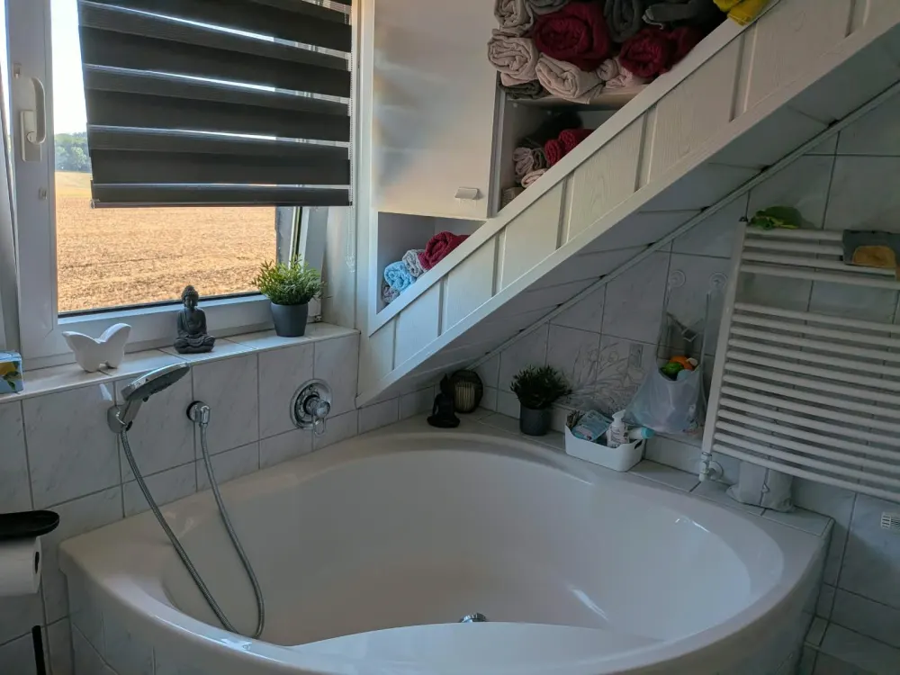 3 Room Apartment on the Edge of the Field