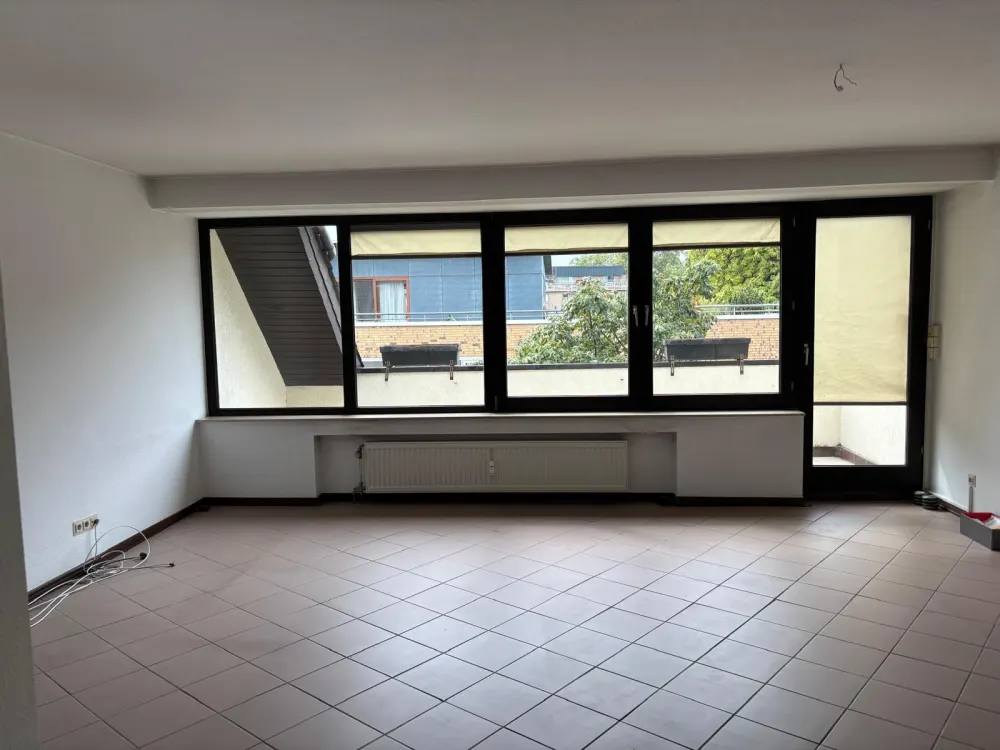 Schöne Wohnung knapp 90 qm Bismarkviertel in gepflegtem Haus