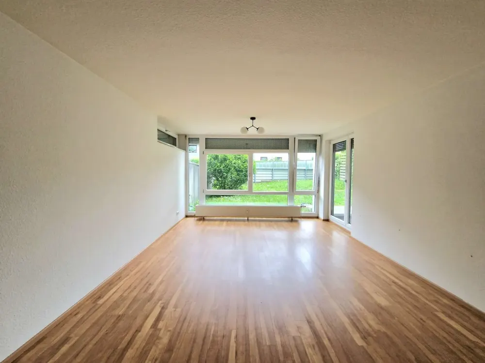 Wohnen mit Komfort, Barrierefreie 2-Zimmer-Erdgeschosswohnung mit Gartenzugang