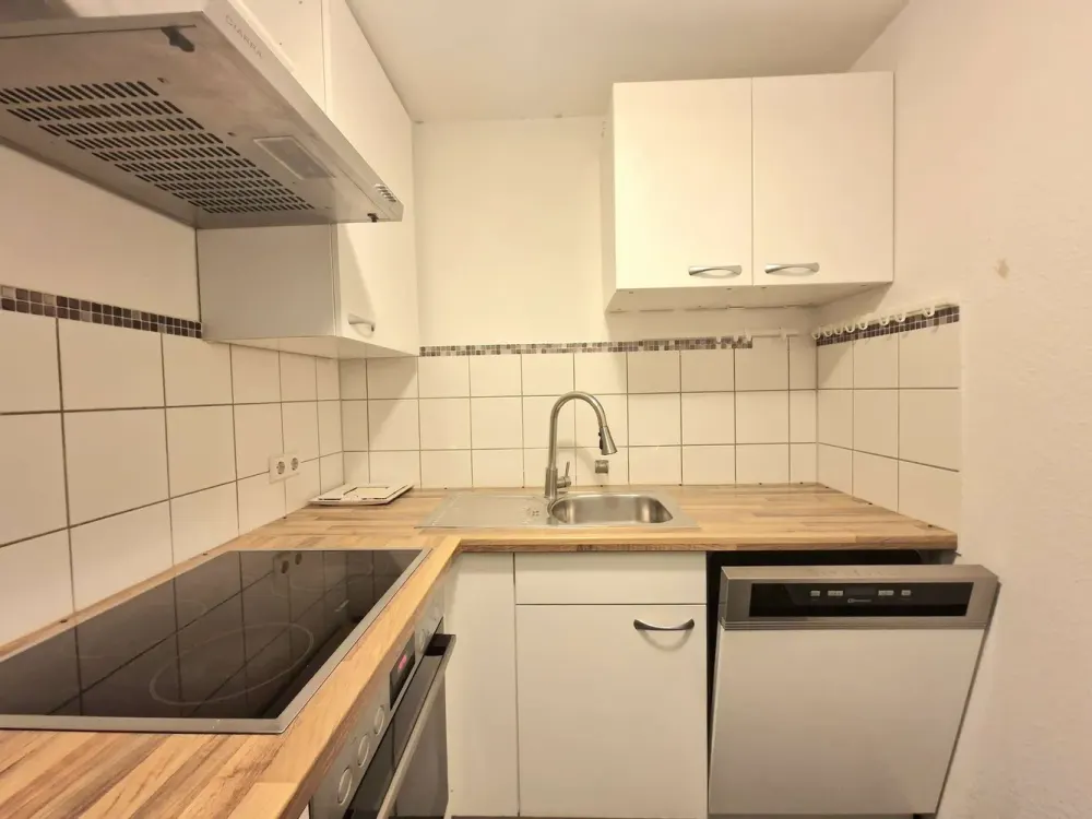 Wohnen mit Komfort, Barrierefreie 2-Zimmer-Erdgeschosswohnung mit Gartenzugang