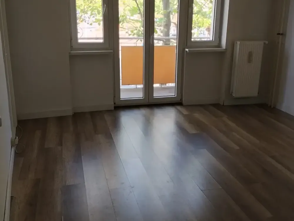 Wohnen am Ku´damm - helle 2-Zimmer Wohnung mit sonnigen Balkon