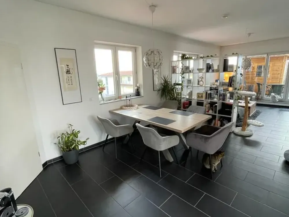 Penthouse mit EBK und Dachterrasse