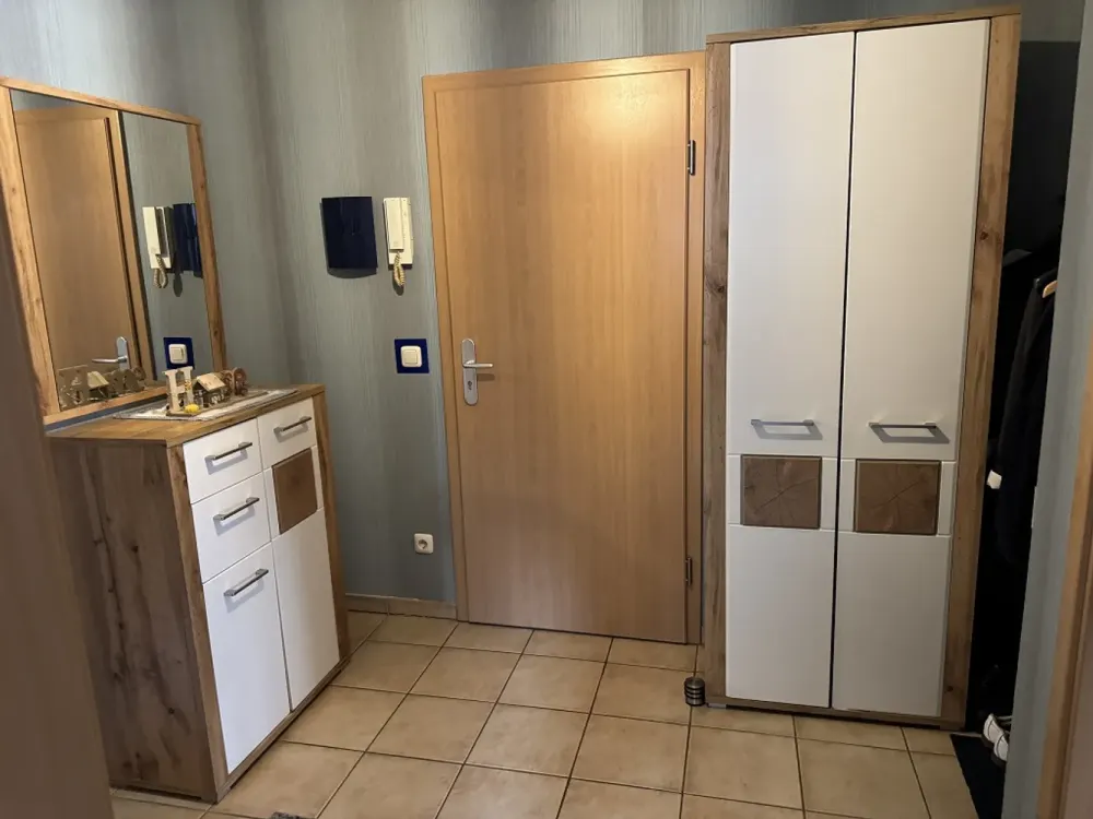2-Zimmer-Wohnung im Hochparterre mit Balkon und Gartenanteil