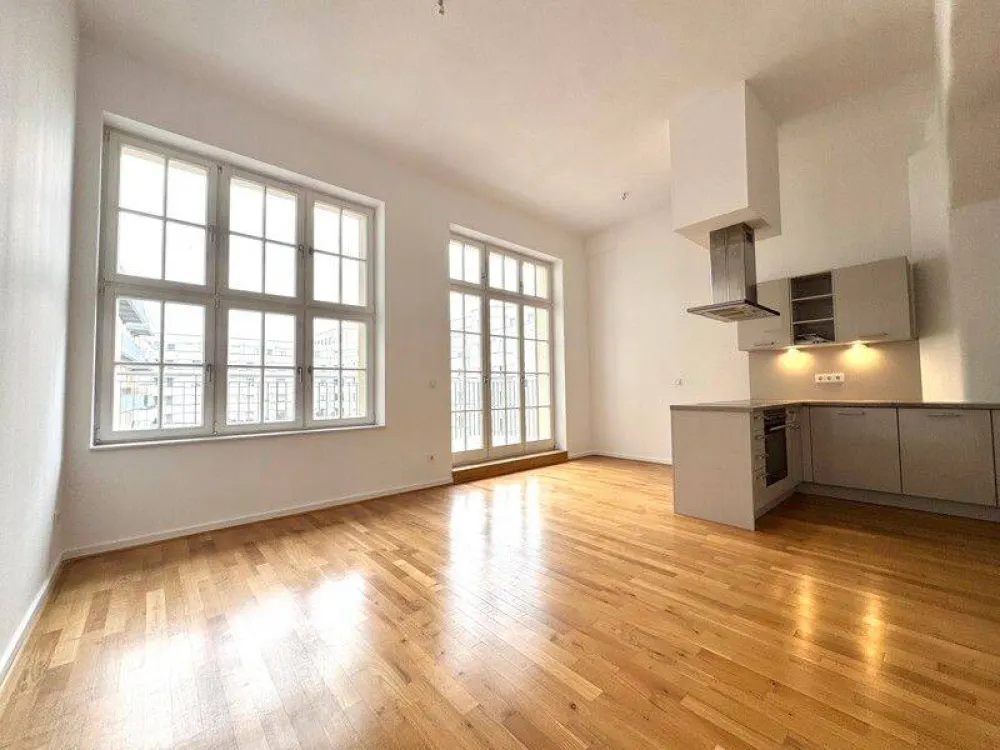 Ansprechende 5-Zimmer-Wohnung mit EBK, Balkon und 2 Bädern
