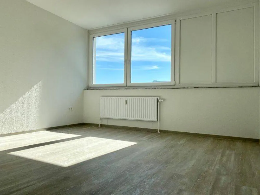 3-Zimmer-Wohnung renovierter Wohnung mit Aufzug