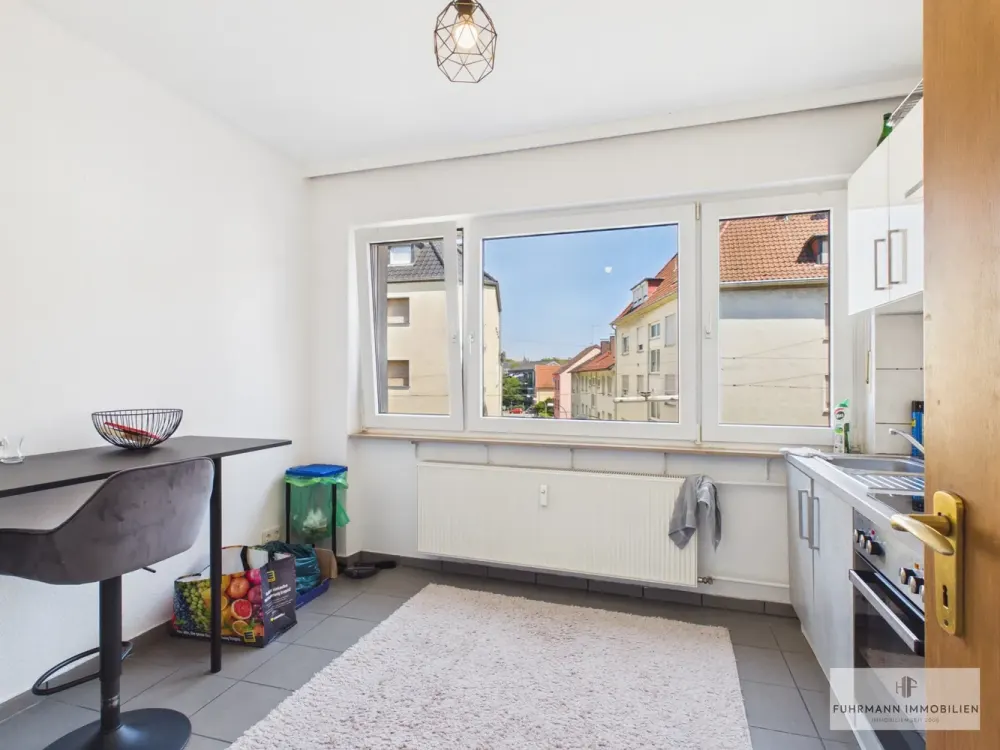 ***RESERVIERT*** Einziehen und wohlfühlen-gepflegte 2-ZKB-Wohnung mit Balkon in Alt-Saarbrücken