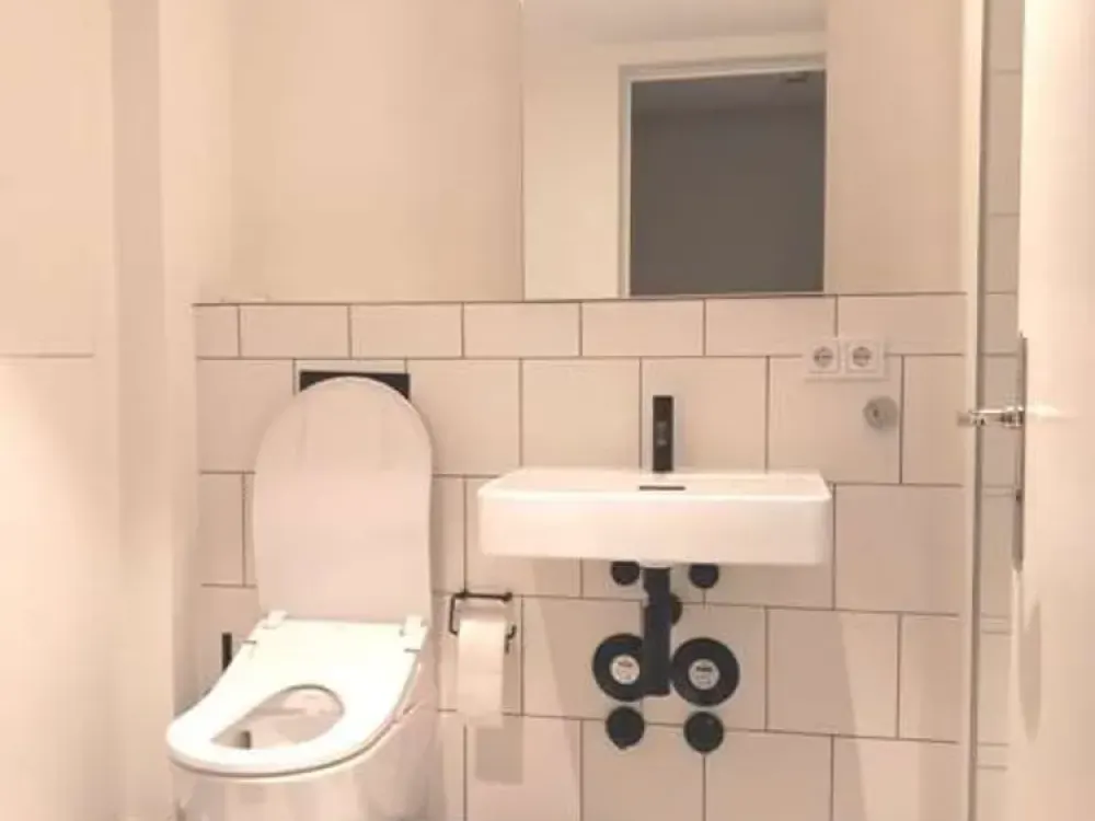 living smart - Möblierte Luxus-Suite mit Galerie und Terrasse im Herzogpark