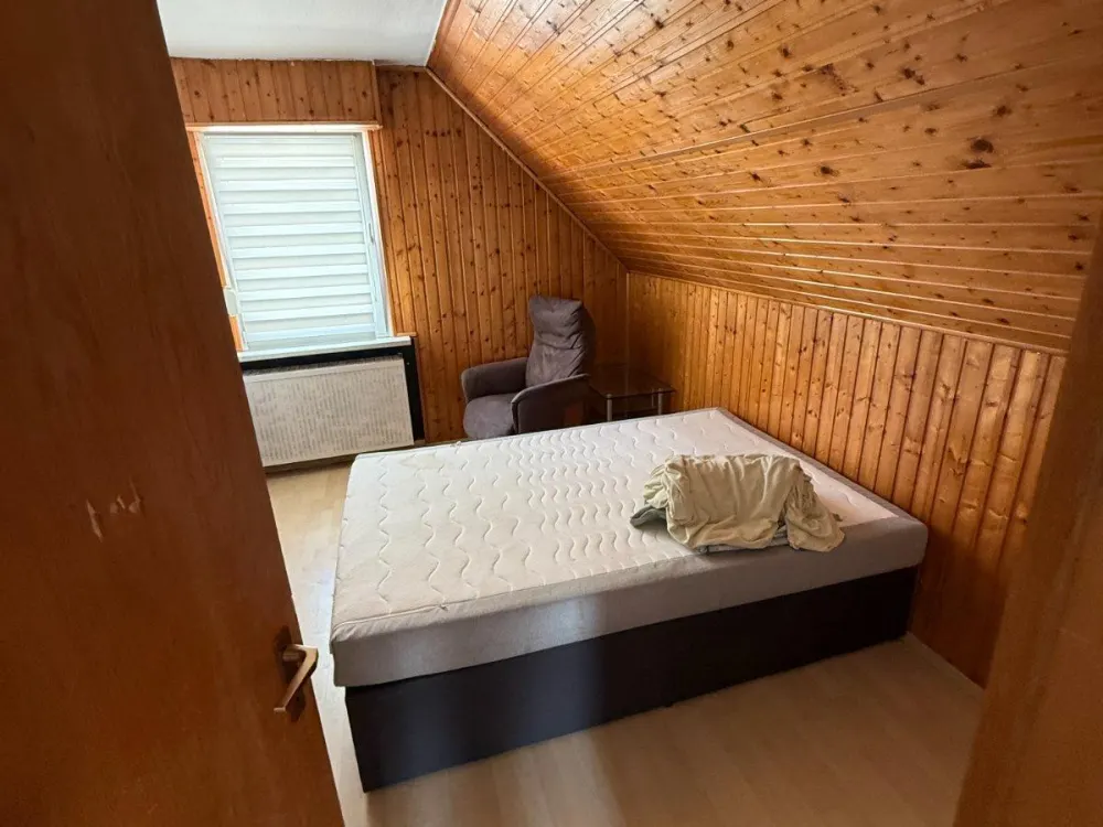 Helle 1 Zimmer WG-Wohnung im Obergeschos, Wixhausen Darmstadt