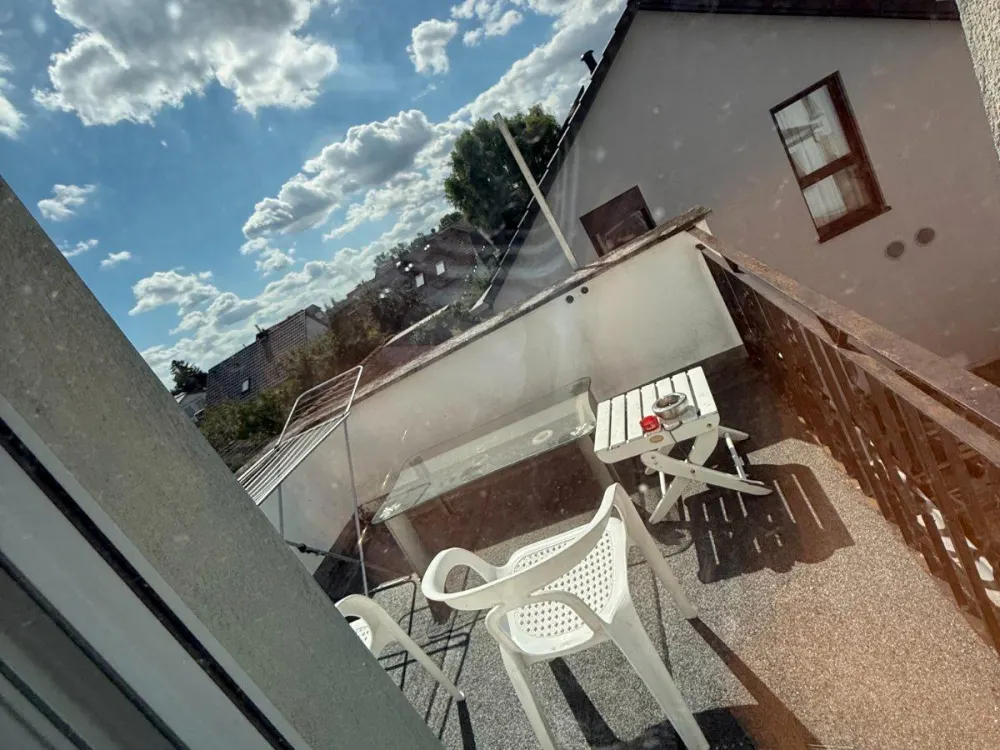 Helle 1 Zimmer WG-Wohnung im Obergeschos, Wixhausen Darmstadt