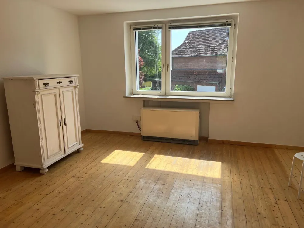 Helle 4,5 Zimmer Wohnung in Bo- Stiepel zu vermieten