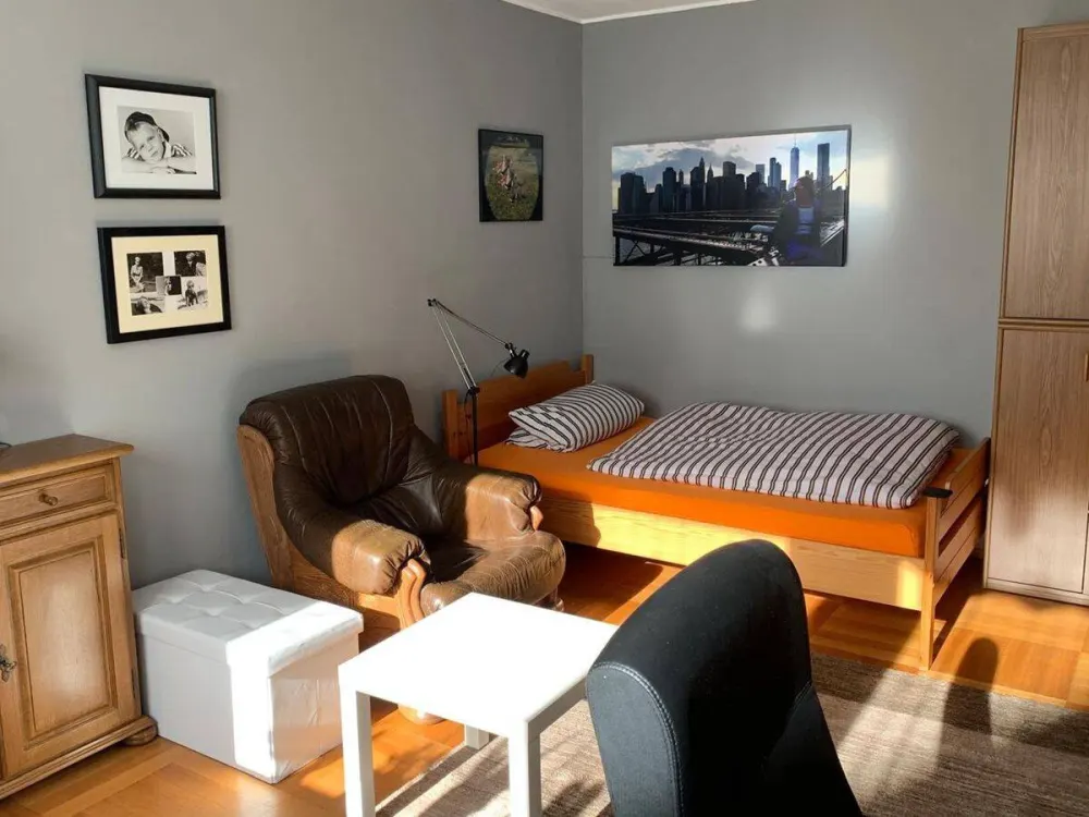 WG-Zimmer Stuttgart Botnang für übernachten und Wohnen auf Zeit