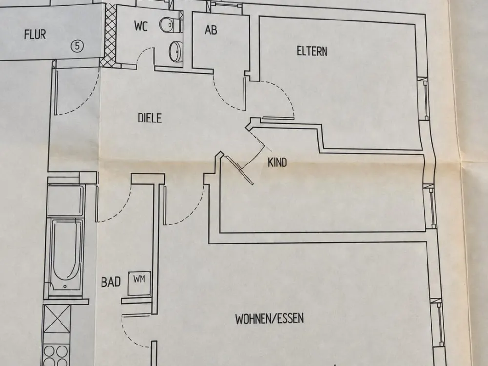 Schöne 3-Raumwohnung in zentraler und verkehrsgünstiger Lage von Weinböhla