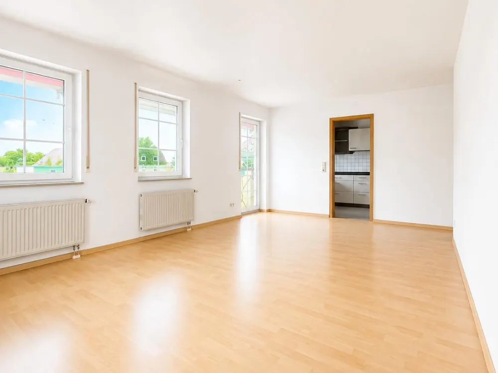 Schöne 3-Raumwohnung in zentraler und verkehrsgünstiger Lage von Weinböhla