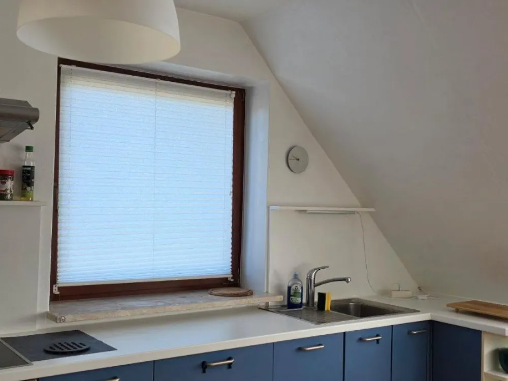 NACHMIETER für möblierte Dachgeschosswohnung - all inclusive