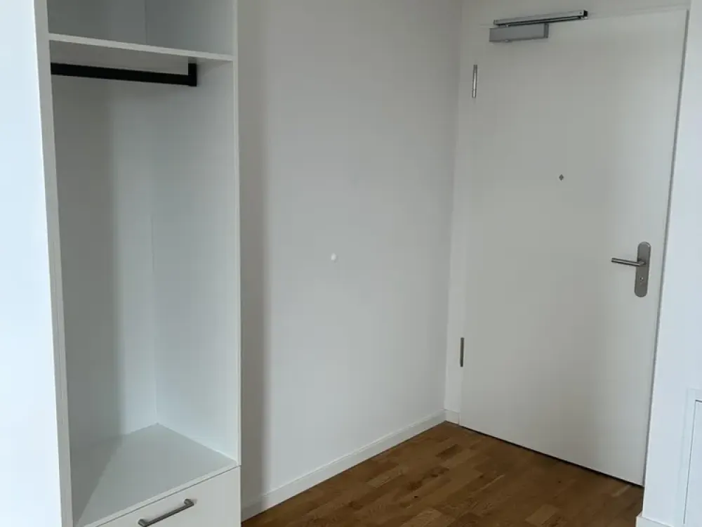 Möbliertes Komfort-Studio in Neubau nahe S-Bahnhof Springpfuhl mit Balkon o. Dachterrasse