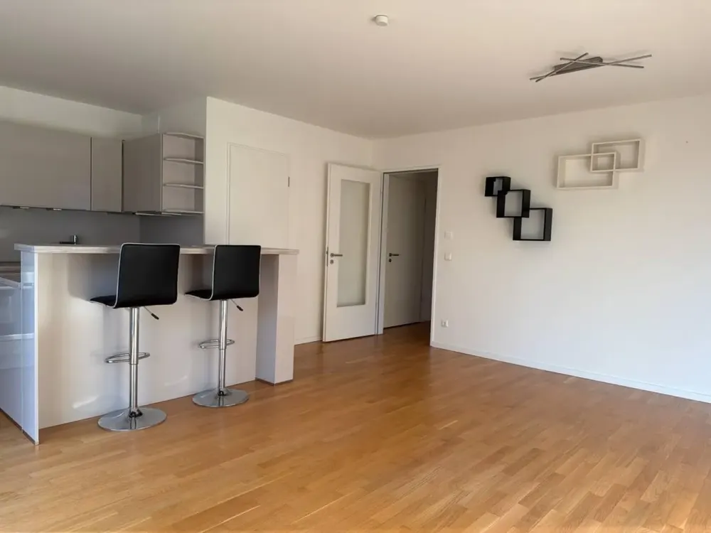 Moderne 2 Zimmer Wohnung mit Blick ins Grüne
