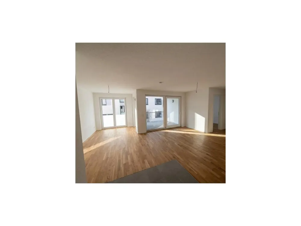Moderne 4-Zimmer-Wohnung mit Balkon und Tageslichtbad