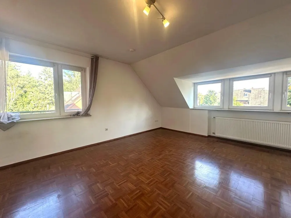 3,5 Zimmer I Sofort Verfügbar I EBK I Balkon I 2 Bäder