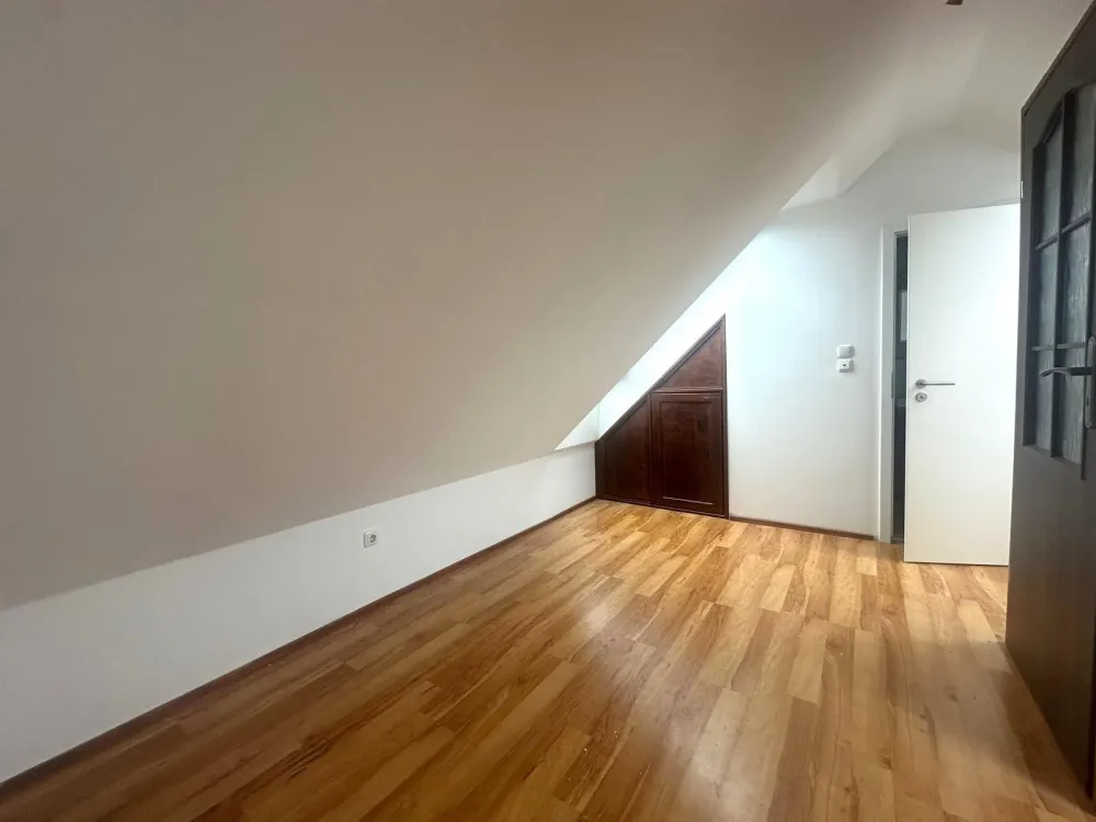 3,5 Zimmer I Sofort Verfügbar I EBK I Balkon I 2 Bäder