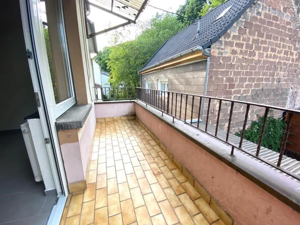 3ZKB saniert mit Balkon & Küche in Bous