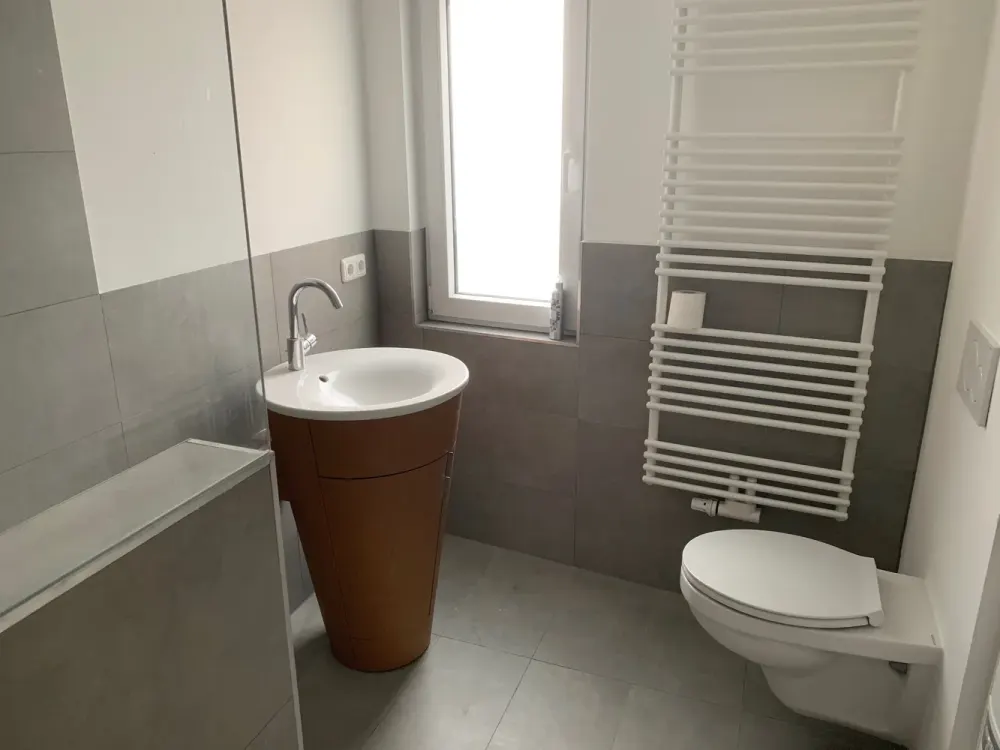 Hochwertig modernisierte Single 1,5-Zi-Wohnung mit EBK in Weiterstadt-Kernstadt
