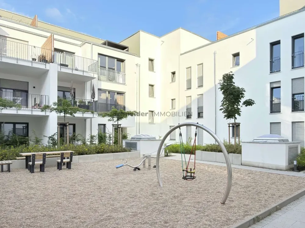 Erstbezug! Hochwertige 4-Zimmer-Neubauwohnung mit großem Balkon
