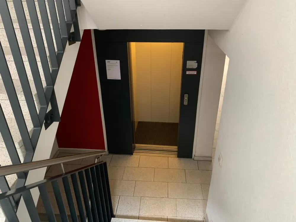 Top-Lage in Rodenkirchen - moderne, offene 2-Zimmer Wohnung in zentraler Lage