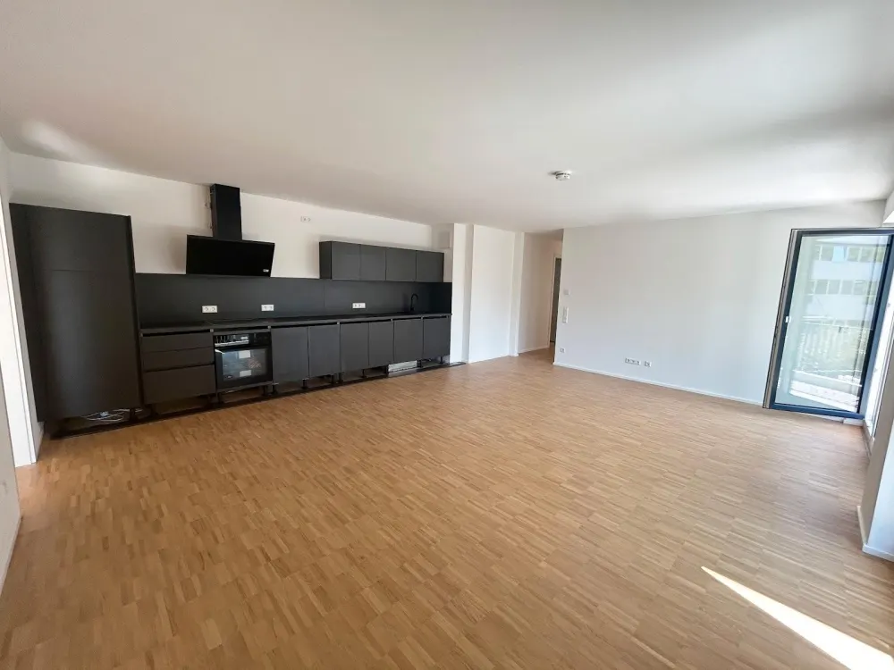 **Familien Willkommen** + 2 Monate mietfrei! 4 ZW im NEUBAU + Balkon, 2 Bäder, Einbauküche, Parkett
