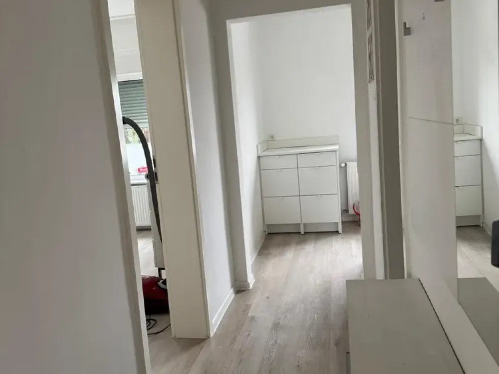 3-Zimmer-Wohnung mit großer Dachterrasse in 41462 Neuss