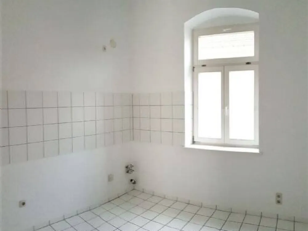 Ideal allein oder zu zweit - ruhig gelegene WG-geeignete Wohnung