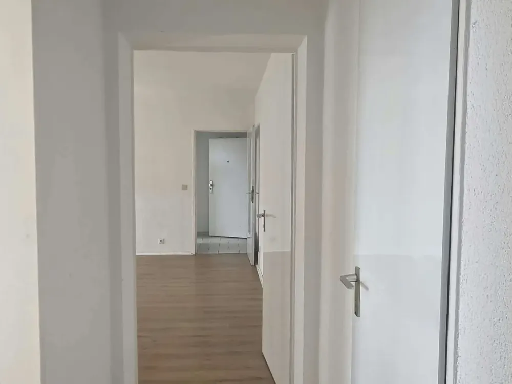 Kiralık daire! Schicke, helle neuwertige 3-ZW- mit Fernblick- HH im 6.OG mit Aufzug- Hanau!