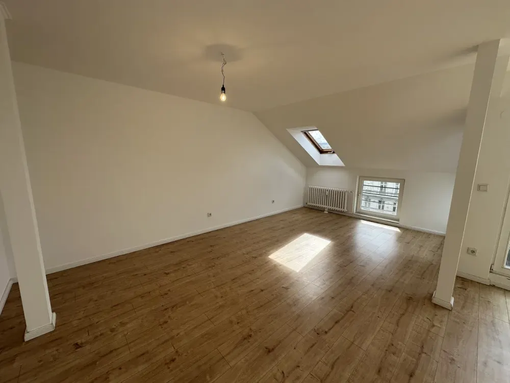 NEW | 2-Room Apartment with Roof Terrace in Kreuzberg / at U-Bhf. Görlitzer Bahnhof (U1)