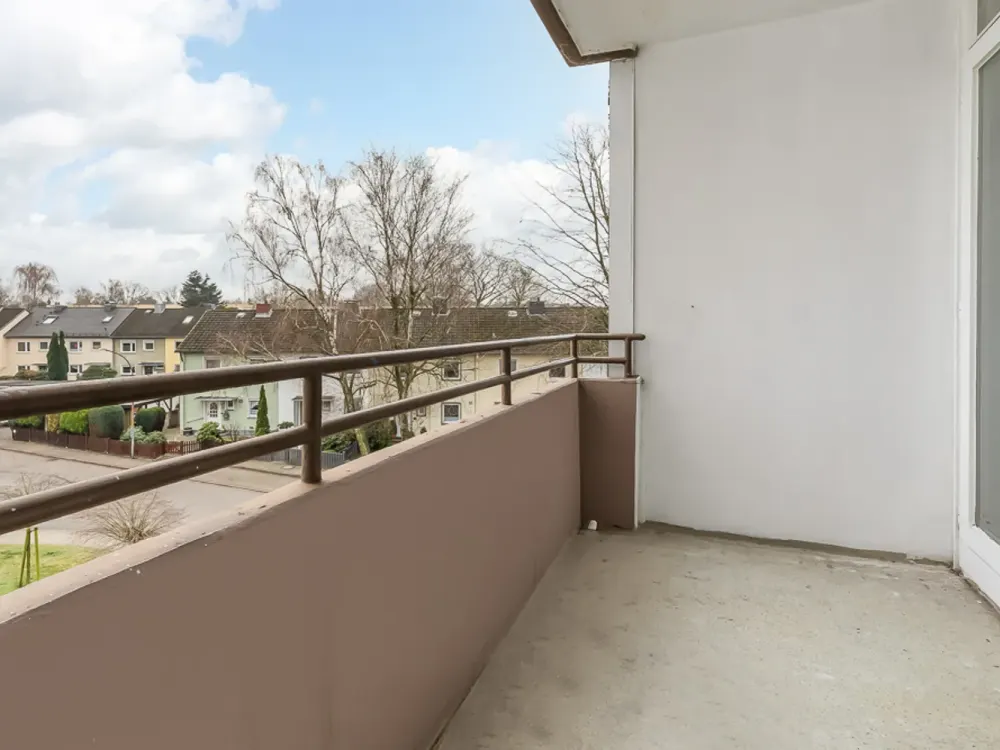 3-Zimmer, Einbauküche, Balkon, Bad mit Fenster und Tiefgaragenstellplatz in Quickborn