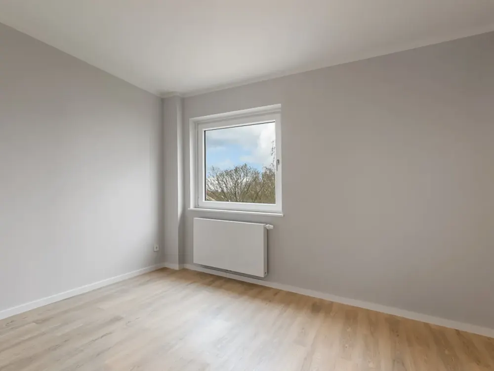 3-Zimmer, Einbauküche, Balkon, Bad mit Fenster und Tiefgaragenstellplatz in Quickborn