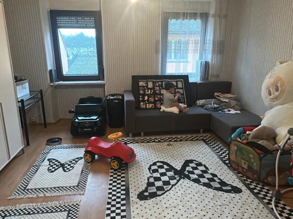 2ZKB Wohnung mit Garage und Stellplatz in Neunkirchen City
