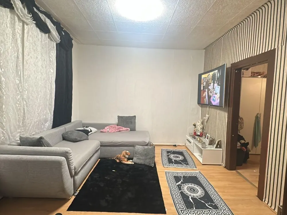 2ZKB Wohnung mit Garage und Stellplatz in Neunkirchen City
