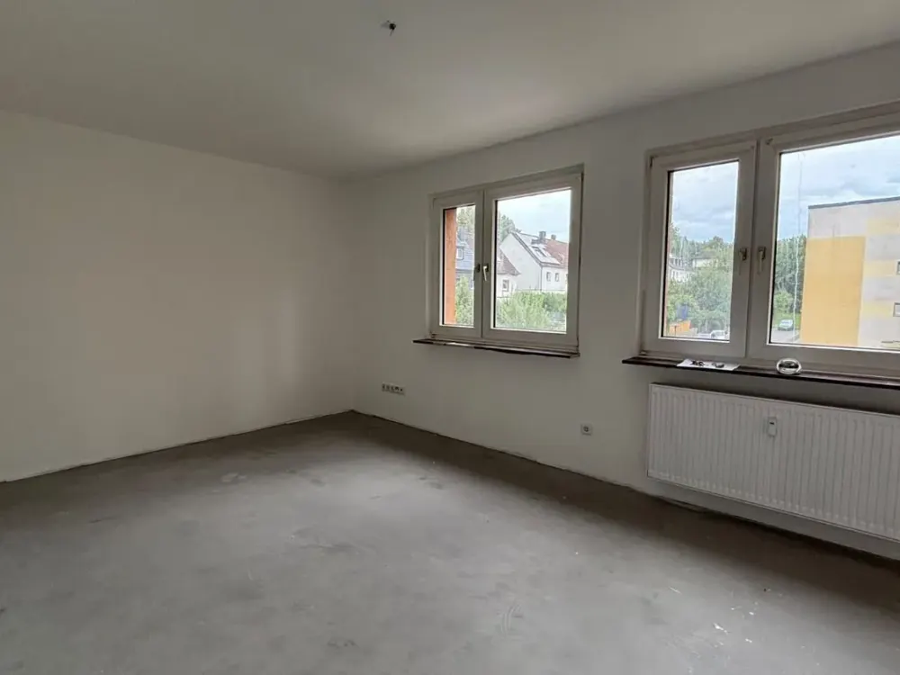 1 Monat NKM frei! Renovierte 3,5-Zimmer-Wohnung mit Balkon!
