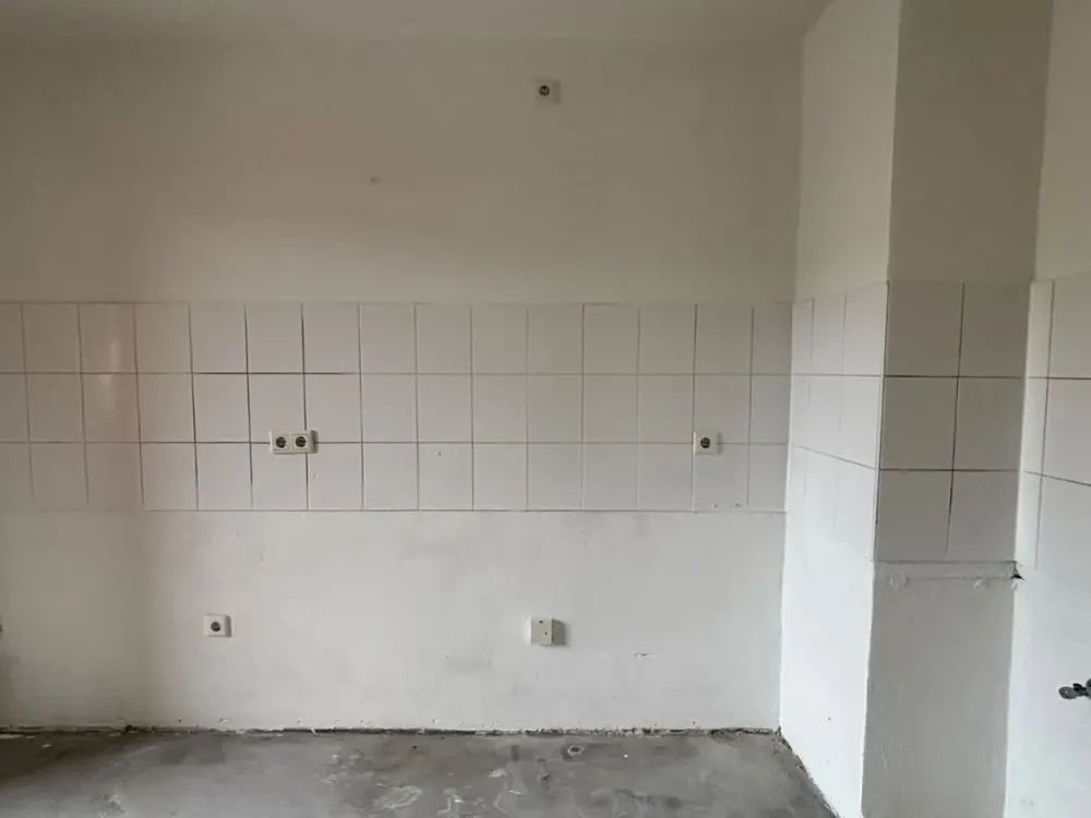 1 Monat NKM frei! Renovierte 3,5-Zimmer-Wohnung mit Balkon!