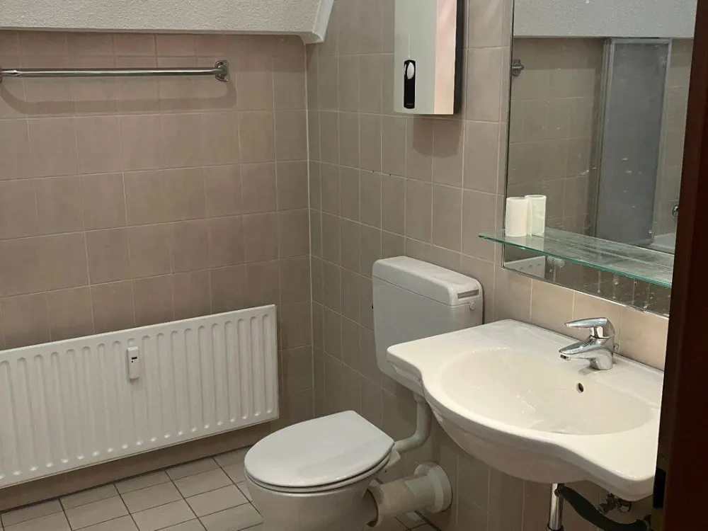Großzügige 2-Zimmer-Wohnung zentral gelegen mit Balkon!