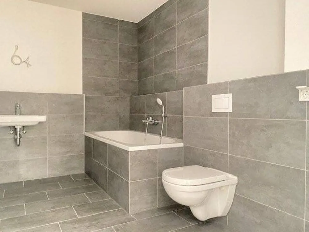 Modern 4-Room Apartment in Schniegling