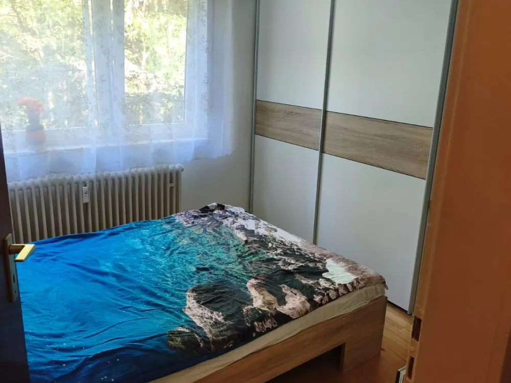 Helle 3-Zimmer-Wohnung mit Balkon und guter Raumaufteilung in SB