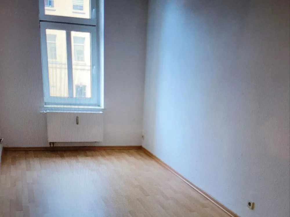 3 Zimmer im 1 OG in netter Hausgemeinschaft suchen neue Mieter!