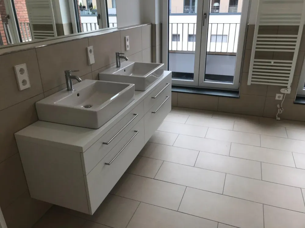 3-Room Apartment for Rent! First Occupancy After Renovation!