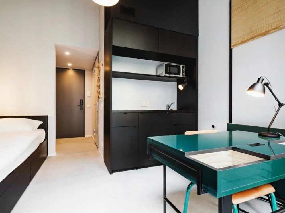 Nachmieter gesucht für einen Studio-Apartment in Neonwood Berlin Mitte